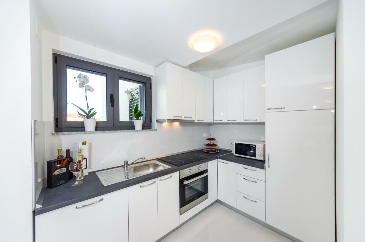 Apartments Menalo 扎顿 外观 照片